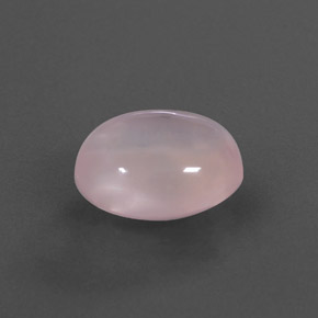 5.53カラットの天然ピンクローズクォーツ（12.4×10.1 mm・オーバルカット）