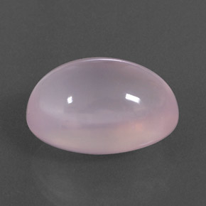 12.85カラットの天然ライトピンクローズクォーツ（16.9×11.5 mm・透明）