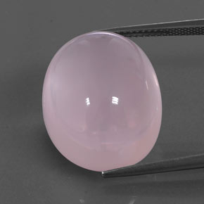 29.89カラットの天然ミディアムローズピンクローズクォーツ（20.5×17 mm・透明）