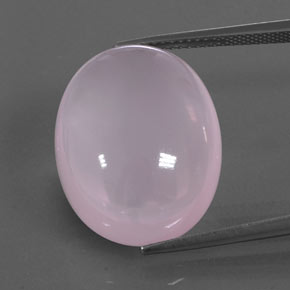25.93カラットの天然バブルガムピンクローズクォーツ（21.3×16.7 mm・透明）