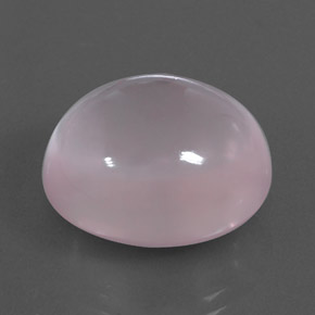 24.38カラットの天然ピンクローズクォーツ（18.5×16.2 mm・透明）