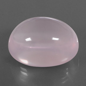 43.00カラットの天然ライトピンクローズクォーツ（23.8×17.7 mm・透明）