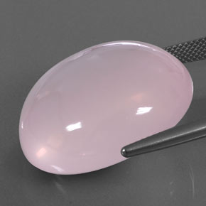 50.20カラットの天然ピンクローズクォーツ（26.1×22.7 mm・透明）