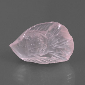 10.90カラットの天然ピンクローズクォーツ（22.4×15 mm・透明）