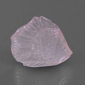 13.17カラットの天然ピンクローズクォーツ（20.8×17.4 mm・透明）