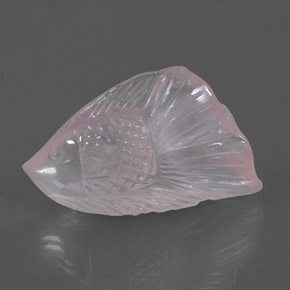 39.00カラットの天然ピンクローズクォーツ（35.8×21.7 mm・透明）