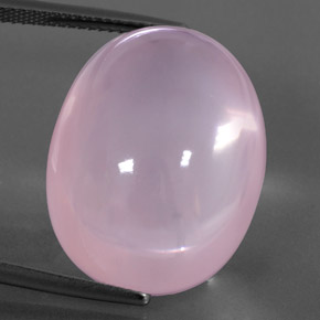 37.75カラットの天然ピンクローズクォーツ（22.7×17.5 mm・透明）