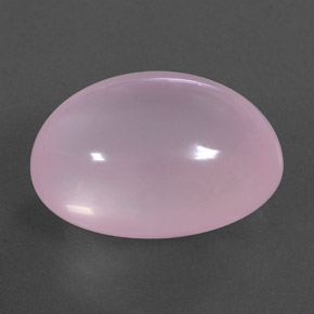 22.77カラットの天然ピンクローズクォーツ（20.3×15.4 mm・透明）