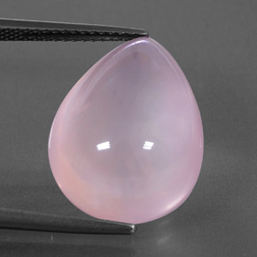 14.27カラットの天然ピンクローズクォーツ（18.2×13.8 mm・透明）