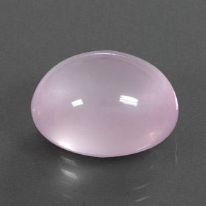 15.13カラットの天然ピンクローズクォーツ（16.5×14.2 mm・透明）