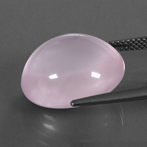 15.13カラットの天然ピンクローズクォーツ（16.5×14.2 mm・透明）