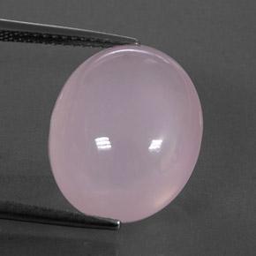 12.63カラットの天然バブルガムピンクローズクォーツ（16.5×13.6 mm・透明）