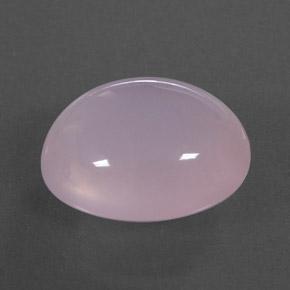 12.63カラットの天然バブルガムピンクローズクォーツ（16.5×13.6 mm・透明）