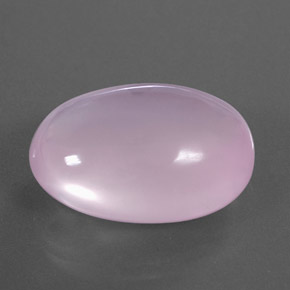 33.79カラットの天然ピンクローズクォーツ（24.1×17.6 mm・透明）