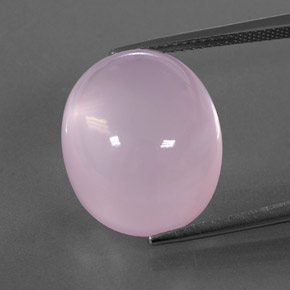 18.91カラットの天然ピンクローズクォーツ（17.3×14.3 mm・透明）