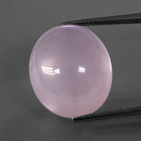 22.77カラットの天然ピンクローズクォーツ（19.4×16.5 mm・透明）