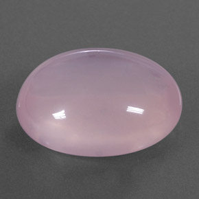 19.02カラットの天然ピンクローズクォーツ（19.7×15.1 mm・透明）