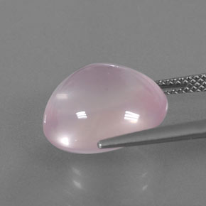 10.04カラットの天然ピンクローズクォーツ（14.1×12.5 mm・透明）