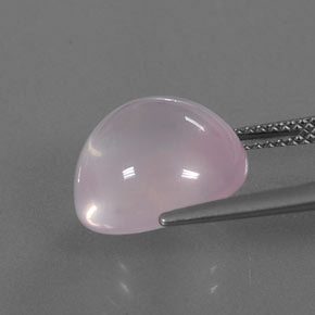 8.47カラットの天然ピンクローズクォーツ（12.7×11.9 mm・透明）