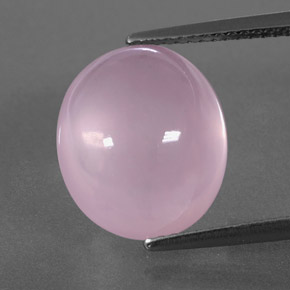 8.37カラットの天然ピンクローズクォーツ（13.5×11.6 mm・透明）