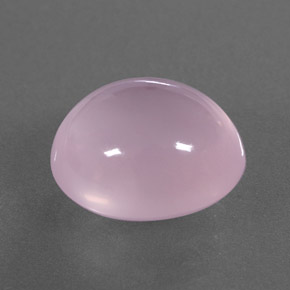 8.37カラットの天然ピンクローズクォーツ（13.5×11.6 mm・透明）
