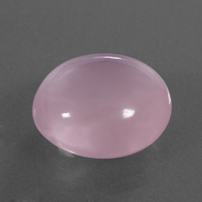 8.89カラットの天然ピンクローズクォーツ（13.8×12.6 mm・透明）