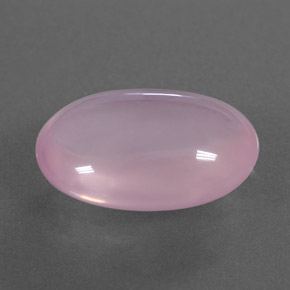 8.02カラットの天然ピンクローズクォーツ（15.9×11.3 mm・透明）