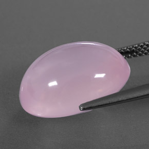 11.01カラットの天然ピンクローズクォーツ（16.1×12.1 mm・透明）