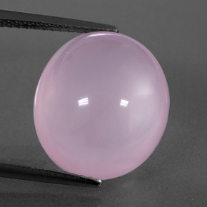 11.45カラットの天然ピンクローズクォーツ（15.5×13.5 mm・透明）