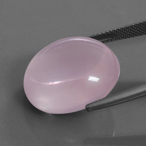 28.86カラットの天然ピンクローズクォーツ、オーバルカット、透明