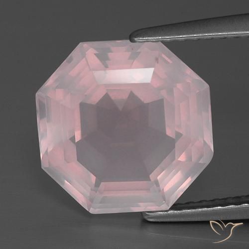 5.35ct 天然 非常に薄いピンク ローズクォーツ, エメラルドカット, 透明