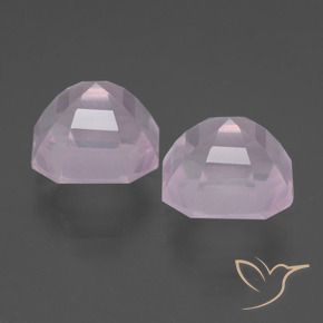 Shop natural 8.14ct 非常に薄いローズピンク ローズクォーツ gems, 八角形 / エメラルドカット, from 南アフリカ at GemSelect. In stock, global shipping!