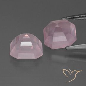 Shop natural 6.60ct ライトピンク ローズクォーツ gems, 八角形 / エメラルドカット, from 南アフリカ at GemSelect. In stock, global shipping!