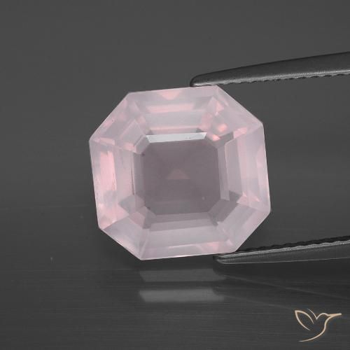 5.36ct 天然 非常に薄いローズピンク ローズクォーツ, エメラルドカット, 透明