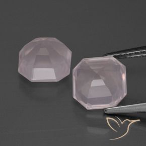 Shop natural 5.03ct 非常に薄いピンク ローズクォーツ gems, 八角形 / エメラルドカット, from 南アフリカ at GemSelect. In stock, global shipping!