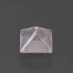 3.01カラットの天然非常に薄いローズピンクローズクォーツ（8.5×8.5 mm・四角）