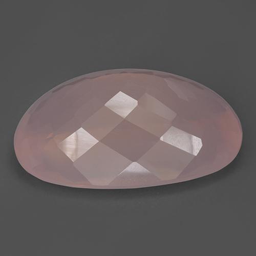 157.99カラットの天然ピンクローズクォーツ（45.4×29.3 mm・オーバルカット）
