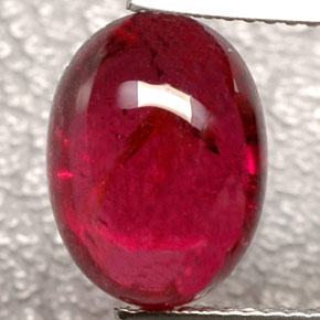 5.64カラットの天然ピンクレッドルベライトトルマリン（12.4×9.2 mm・透明）