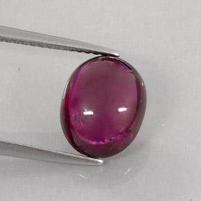 4.65カラットの天然ピンクレッドルベライトトルマリン（10.7×8.6 mm・透明）