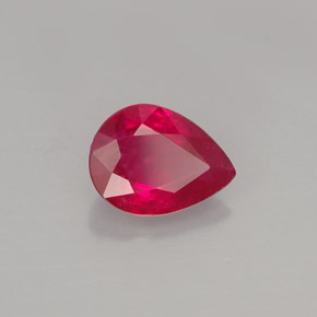 1.53カラットの天然ピンクレッドルビー（8.1×6.1 mm・洋梨の形）