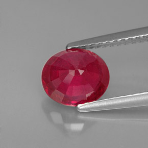 1.80カラットの天然ピンクレッドルビー（7.6×6.7 mm・オーバルカット）