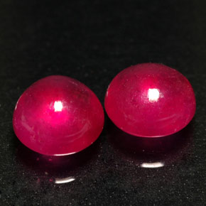 カラットの天然ピンクレッドルビー（5.98 mm・透明）