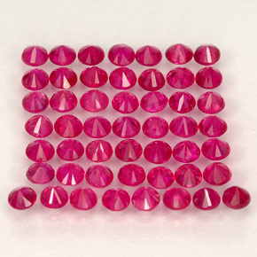 カラットの天然ピンクレッドルビー（1.79 mm・ラウンドカット）