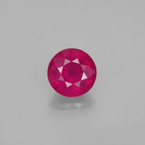 1.35カラットの天然ピンクレッドルビー（6.33 mm・ラウンドカット）