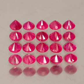 カラットの天然ピンクレッドルビー（2.64 mm・ラウンドカット）