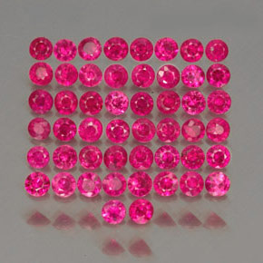 カラットの天然ピンクレッドルビー（1.55 mm・ラウンドカット）