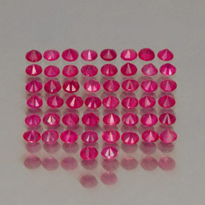 カラットの天然ピンクレッドルビー（1.55 mm・ラウンドカット）