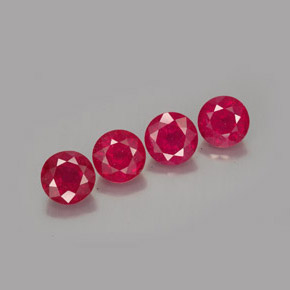 カラットの天然ピンクレッドルビー（6.12 mm・ラウンドカット）