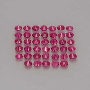カラットの天然ピンクレッドルビー（1.85 mm・ラウンドカット）