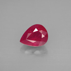 1.60カラットの天然ピンクレッドルビー（8×6.1 mm・洋梨の形）